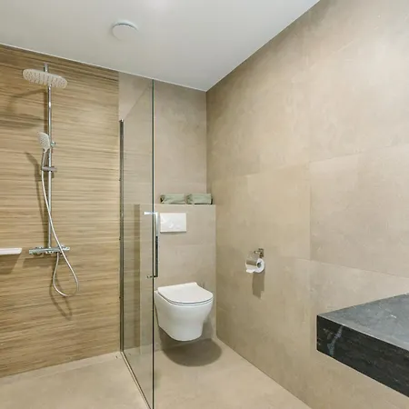 Dom wakacyjny La Ferme D'auwez - Arbre De Vie - 4 Pers Avec Sauna Et Piscine Partages