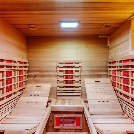 Tatil Evi La Ferme D'auwez - Arbre De Vie - 4 Pers Avec Sauna Et Piscine Partages *